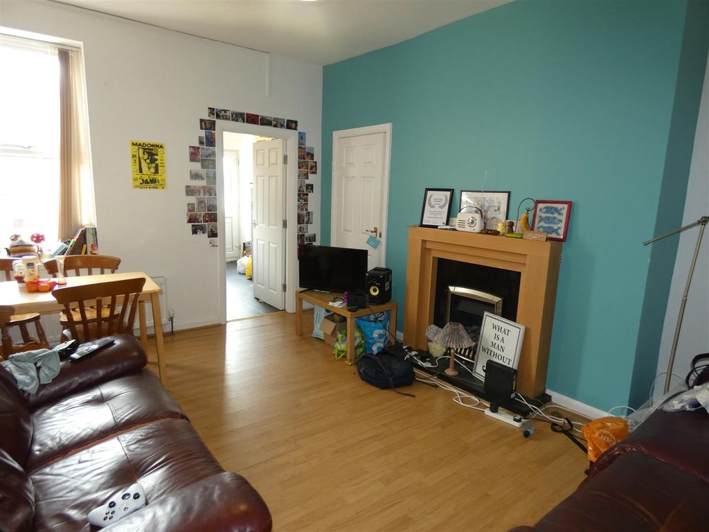 Property photo 1 of 10 P1490596.Jpg