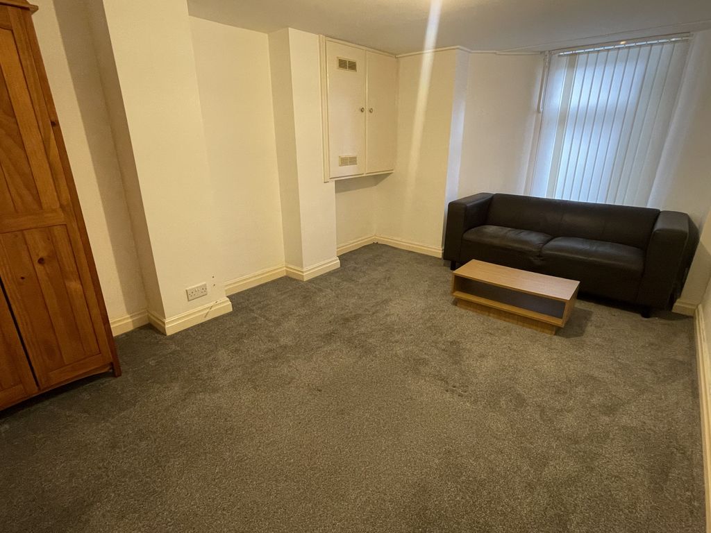 Property photo 3 of 5 Img_0318