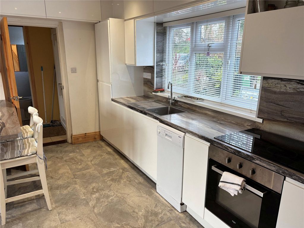 Property photo 2 of 24 Picture No. 59