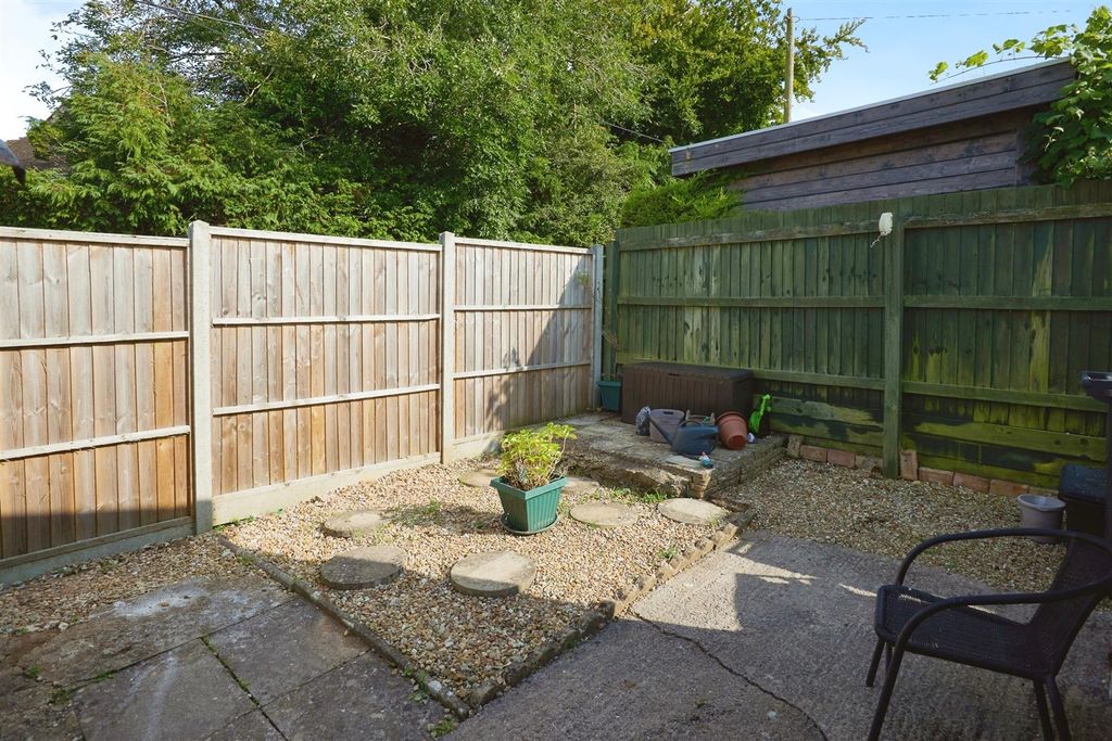 Property photo 3 of 13