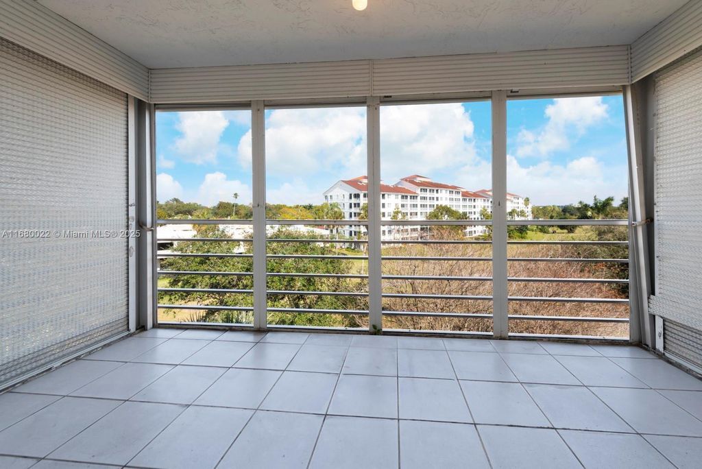 Property photo 3 of 20 <Alttext/>