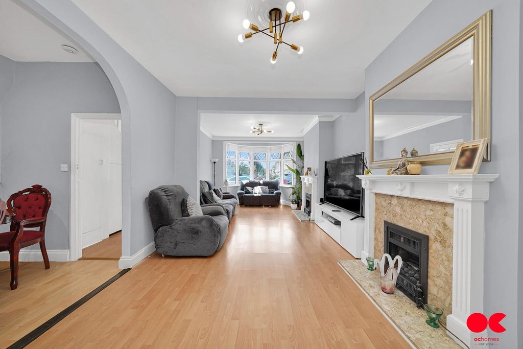 Property photo 3 of 27 Reception Room (2).Jpg