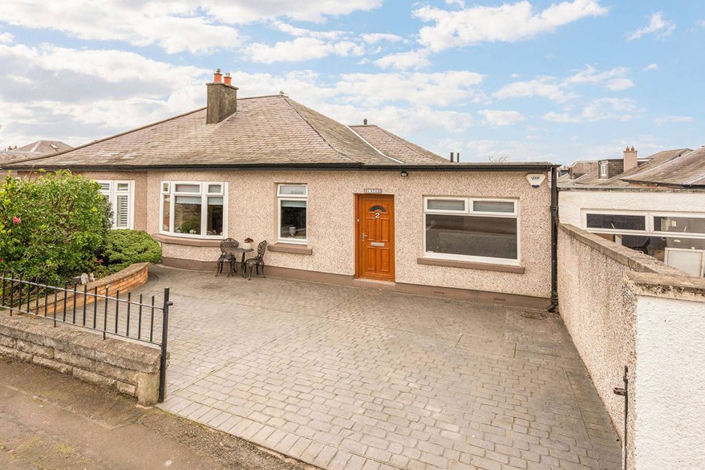 Property photo 1 of 21