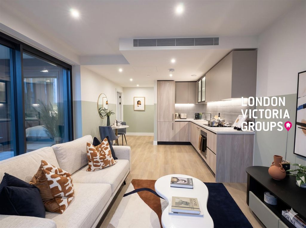 Property photo 1 of 5 1-8688.Jpg