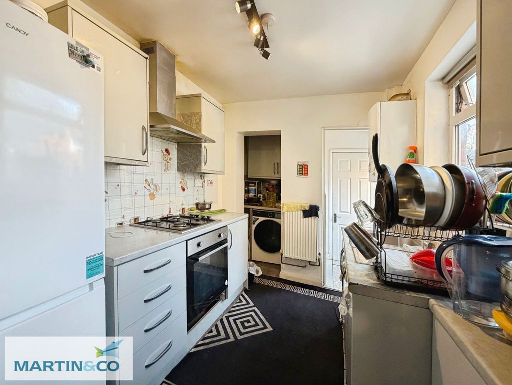 Property photo 2 of 15 0E506A51--4Ca1-A57D-194179E4Cb27-12410-0000041B722