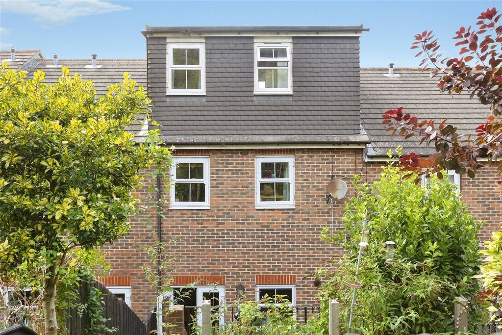 Property photo 3 of 38 Picture No. 44