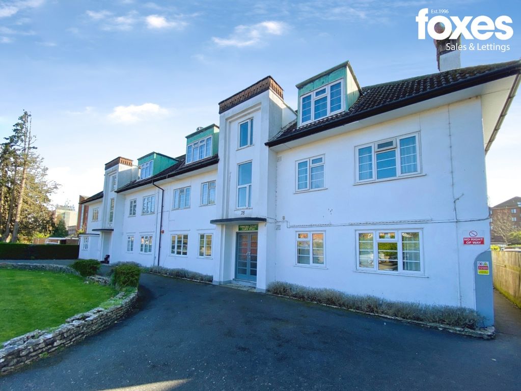 Property photo 1 of 8 4951371