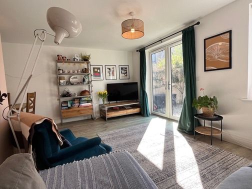 Property photo 1 of 17 Living Room Area A - 3 Baynhams Drive.Jpg