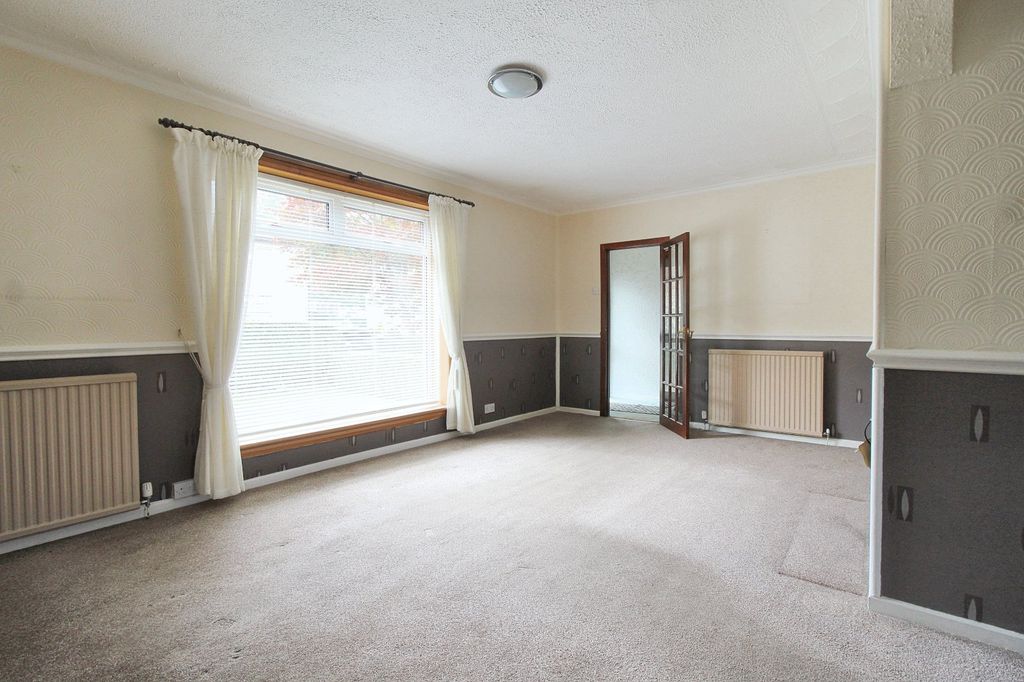 Property photo 2 of 24 Picture No. 19
