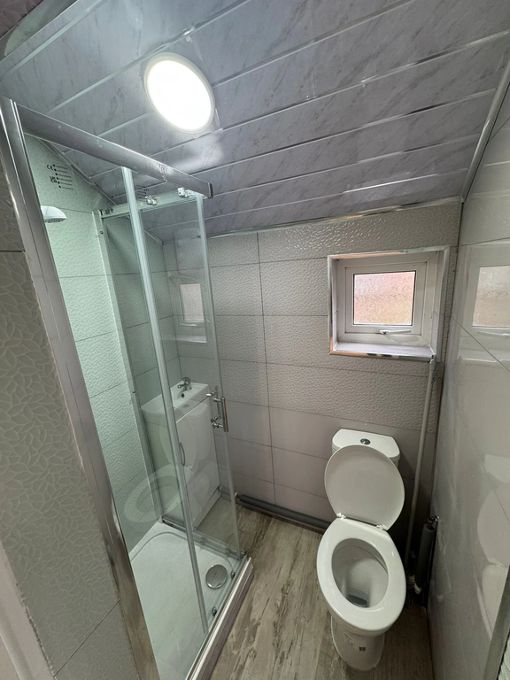 Property photo 2 of 4