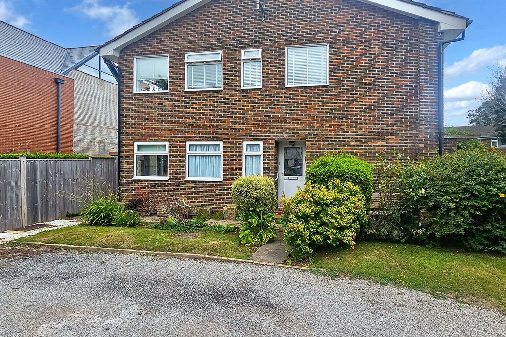 Property photo 1 of 8 Picture No. 03