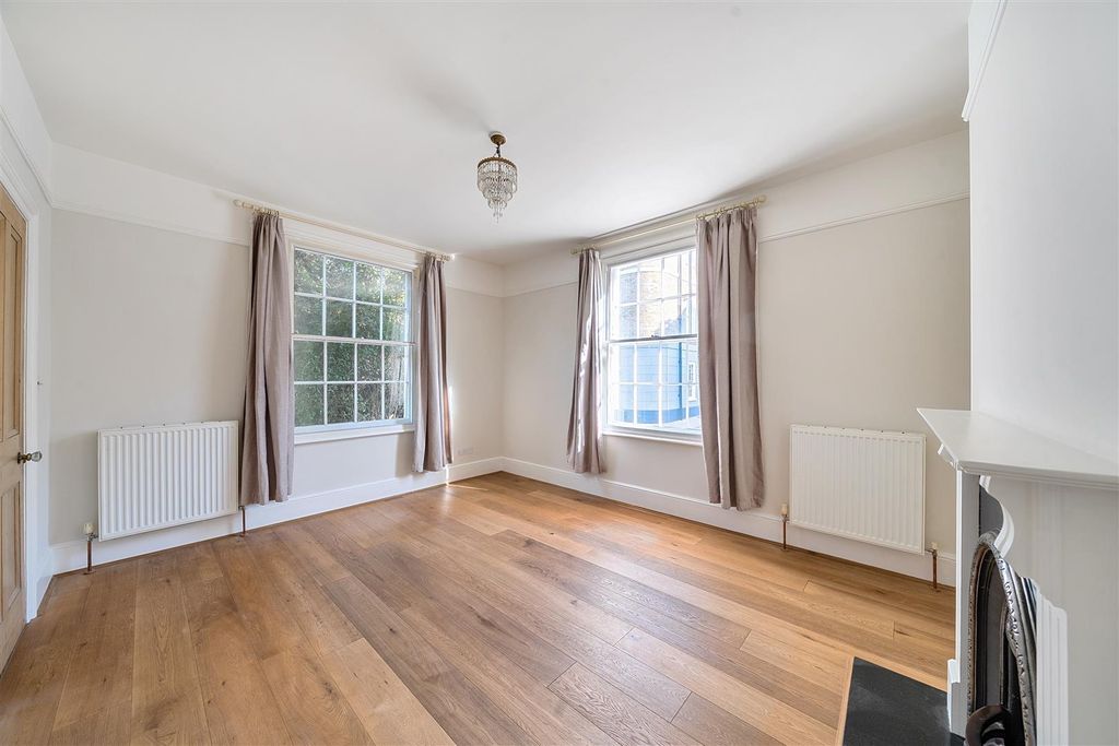 Property photo 3 of 26 1361793-4-68Fbba99Ae2B9.Jpg