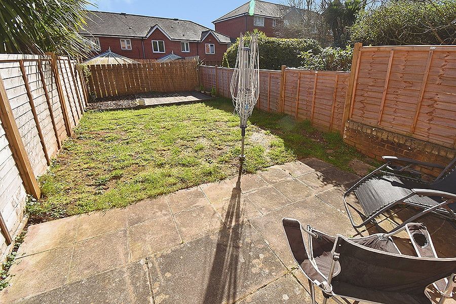 Property photo 2 of 14