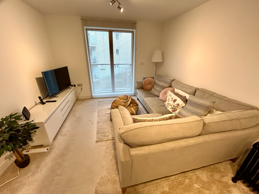 Property photo 3 of 11