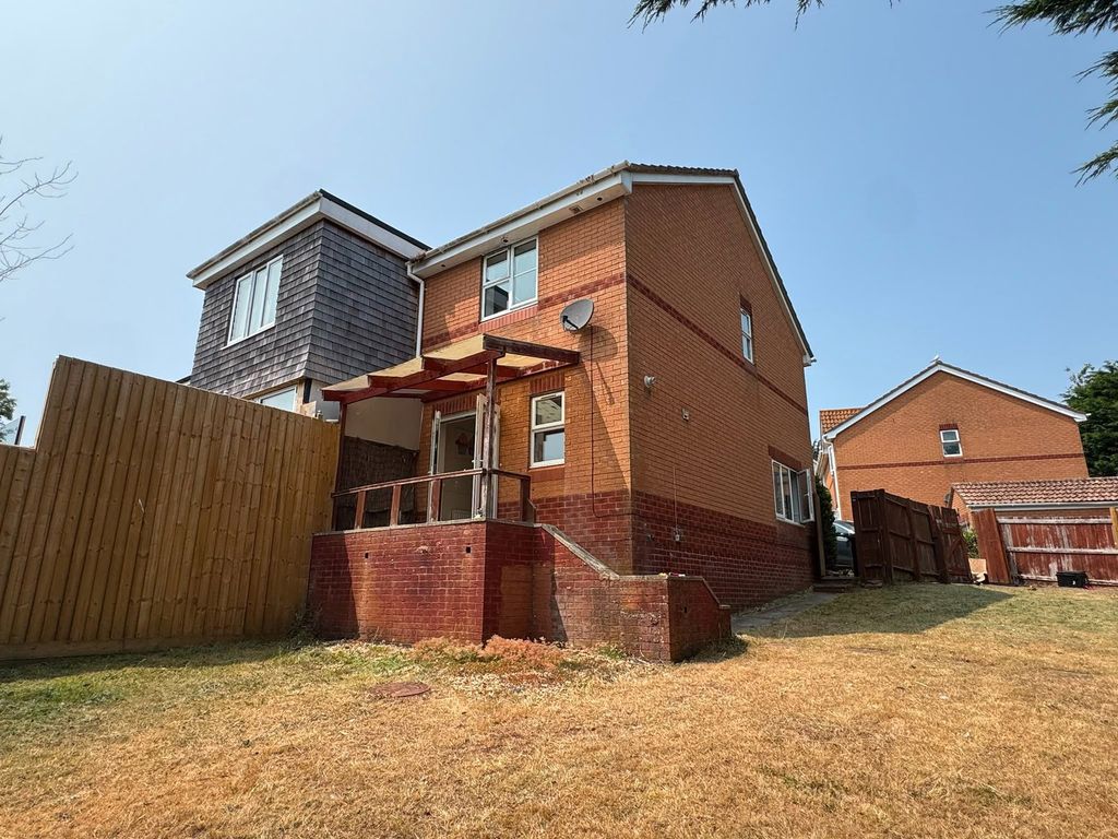 Property photo 1 of 9