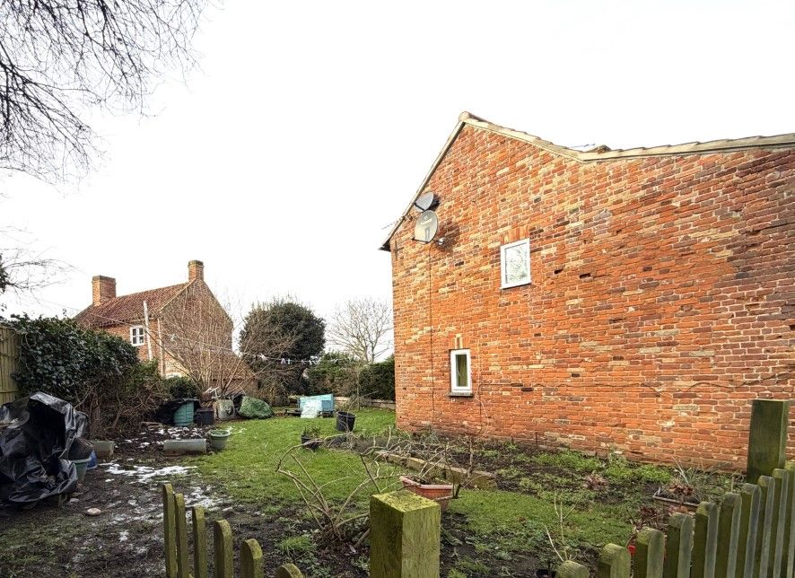 Property photo 3 of 5