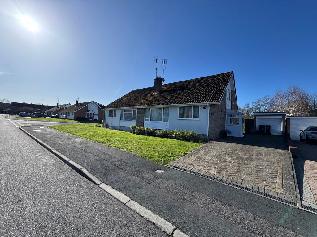 Property photo 1 of 22 Front