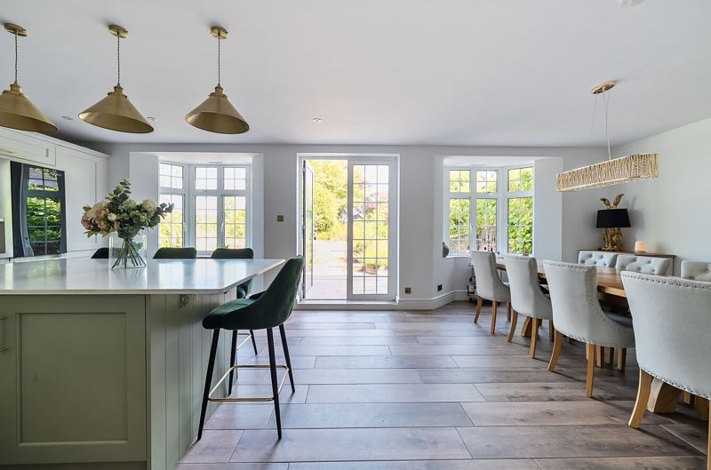 Property photo 2 of 18 Photo 6