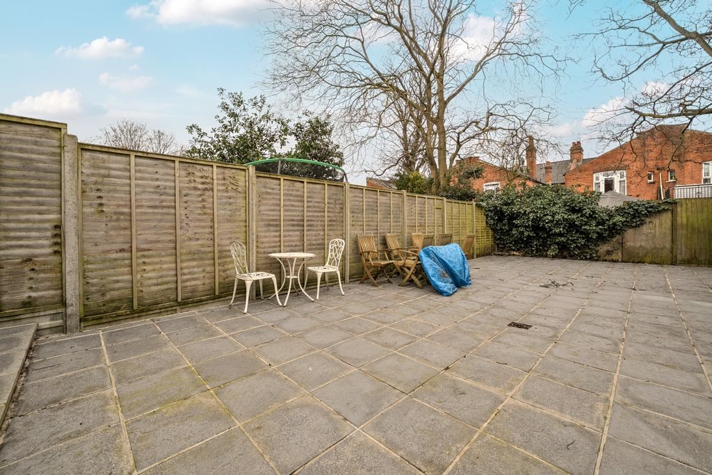 Property photo 3 of 12 1418617-7-699c3d8...