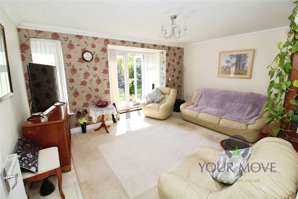 Property photo 2 of 26 Living Room