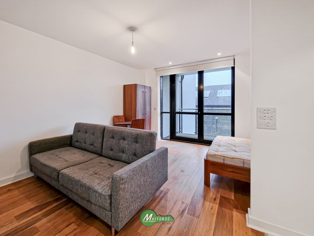 Property photo 3 of 21 Gallery