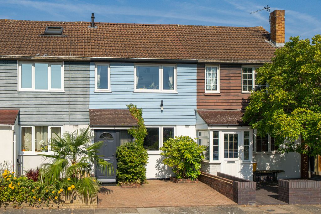 Property photo 1 of 19 1499785-19-6A705d...