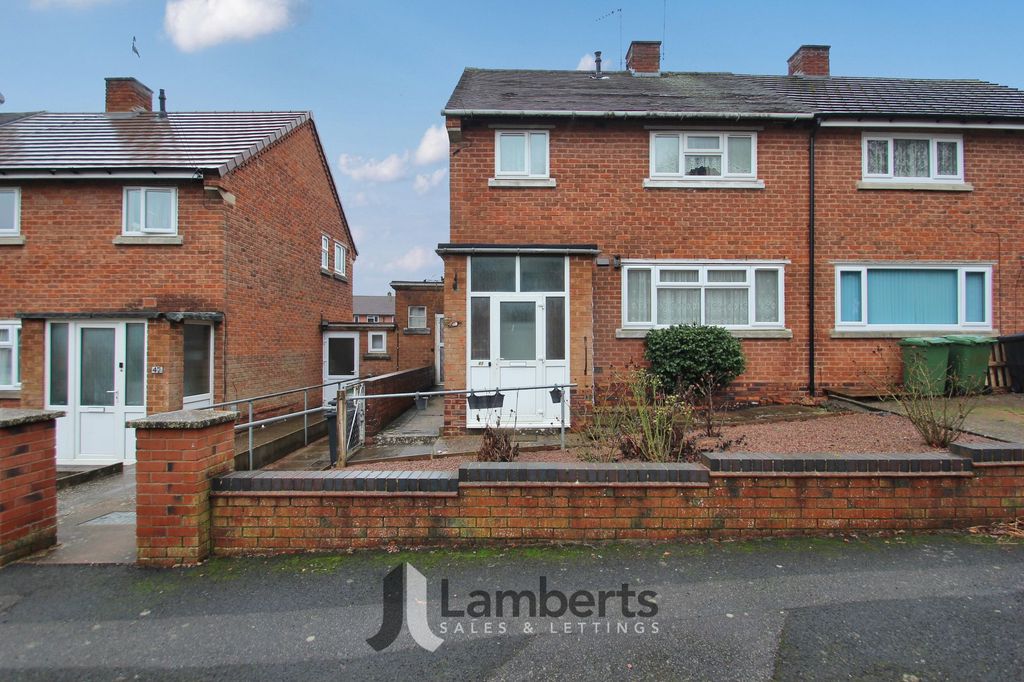 Property photo 1 of 19 Front View