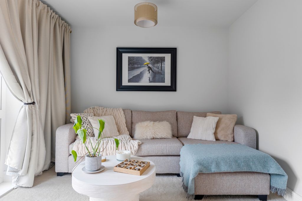 Property photo 3 of 18 Picture No. 11