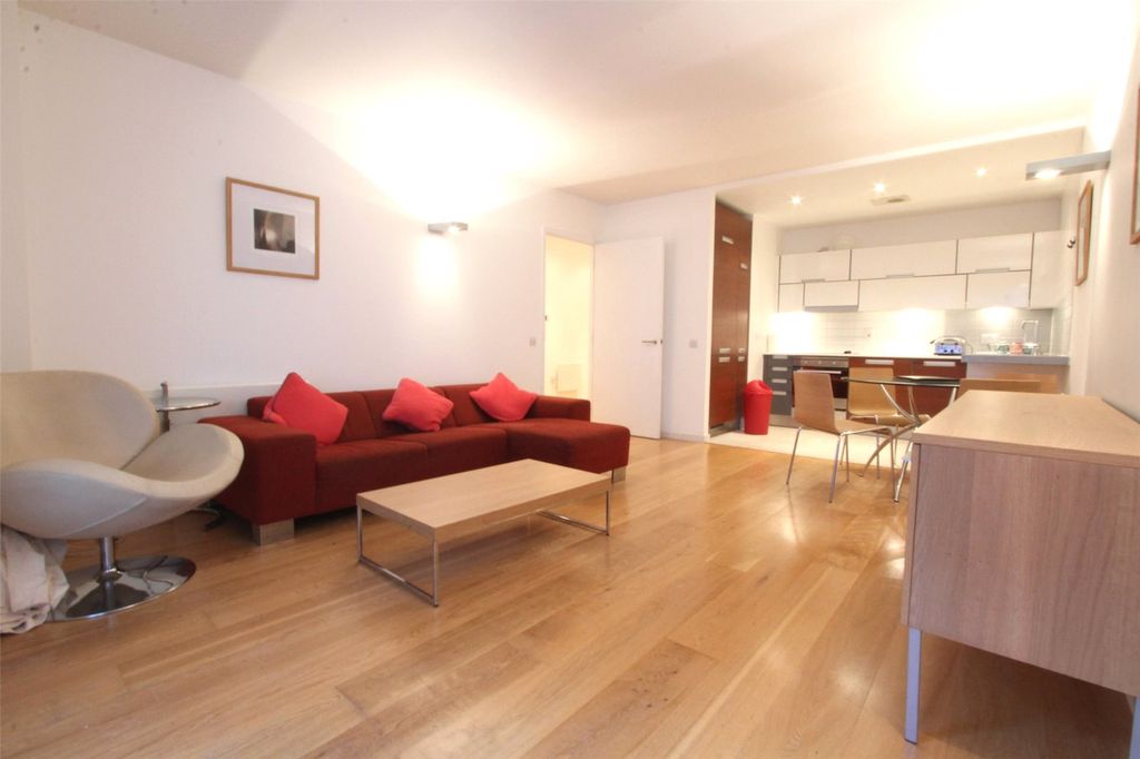 Property photo 2 of 9 Picture No. 05