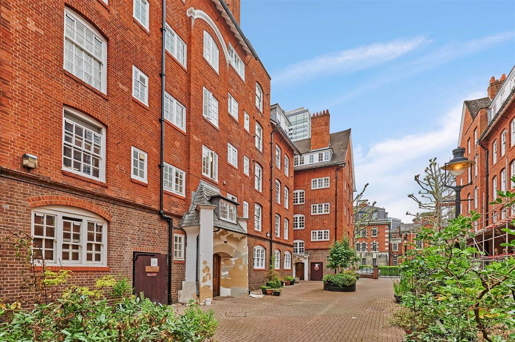 Property photo 1 of 8 Exterior.Jpg