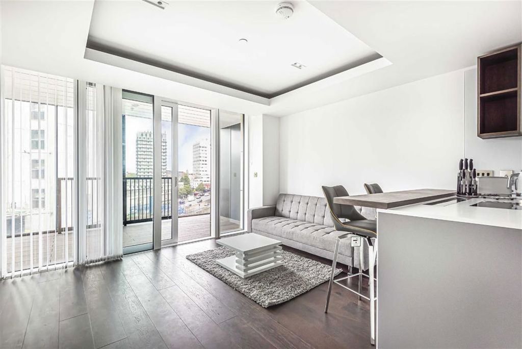 Property photo 1 of 5