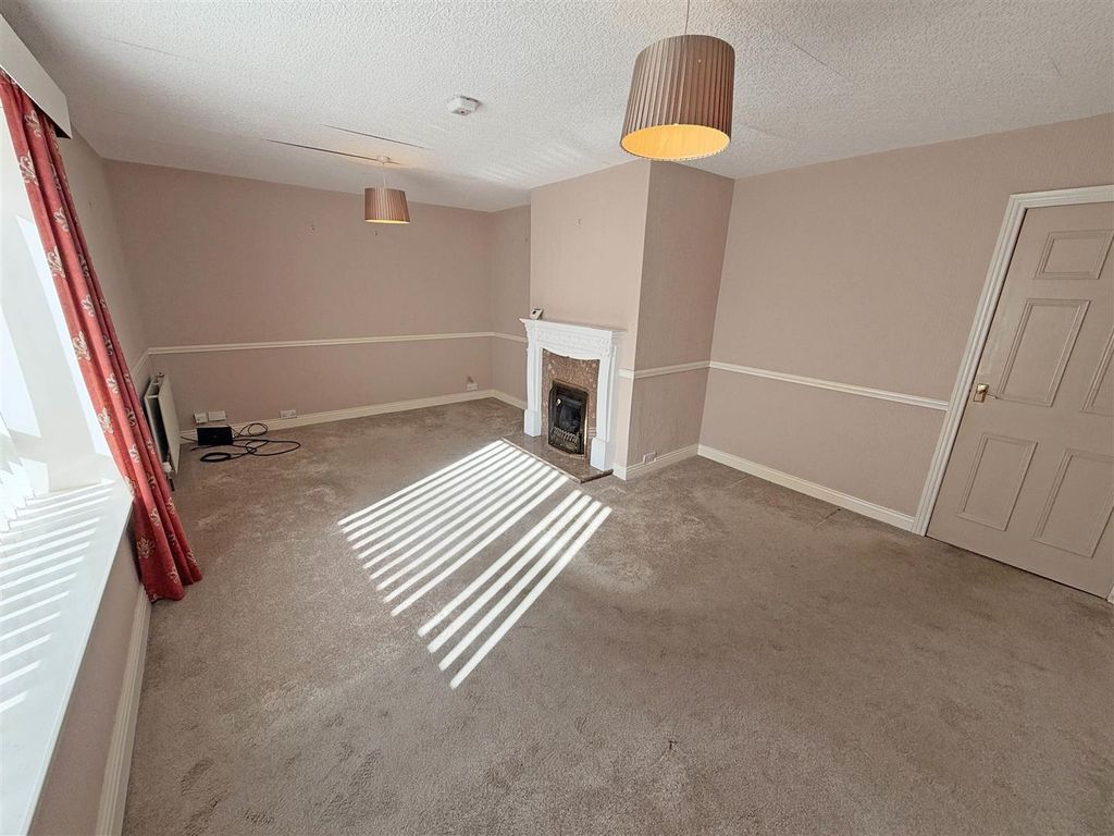 Property photo 3 of 11 Living Room A1.Jpg
