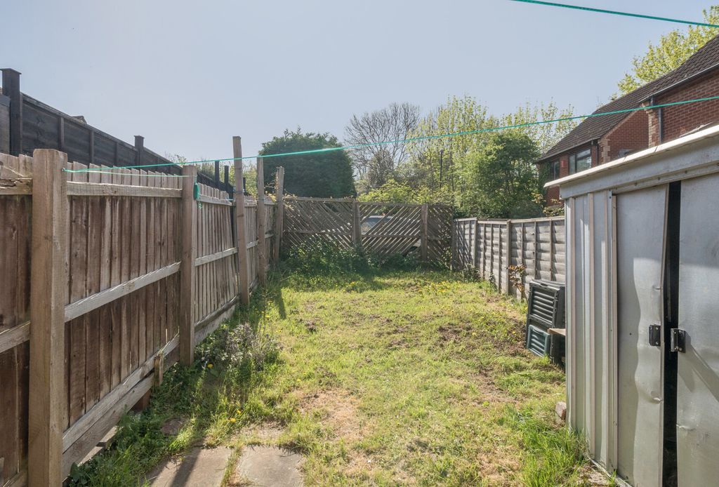 Property photo 3 of 9 Picture 3