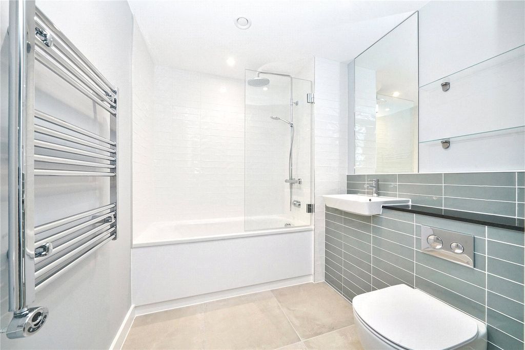 Property photo 2 of 9 Picture No. 04