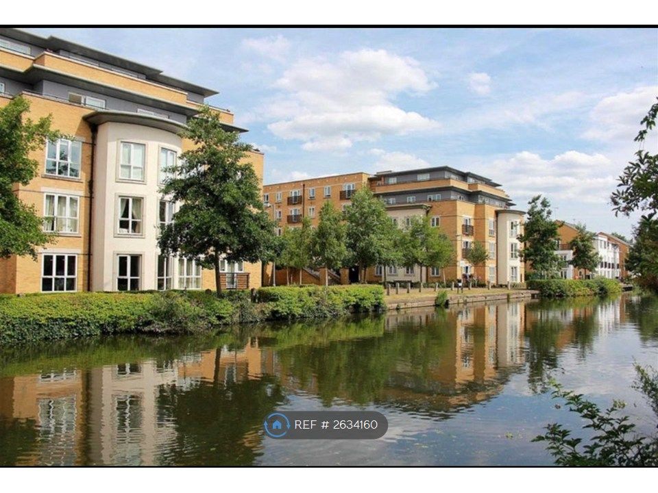 Property photo 1 of 7 Canal