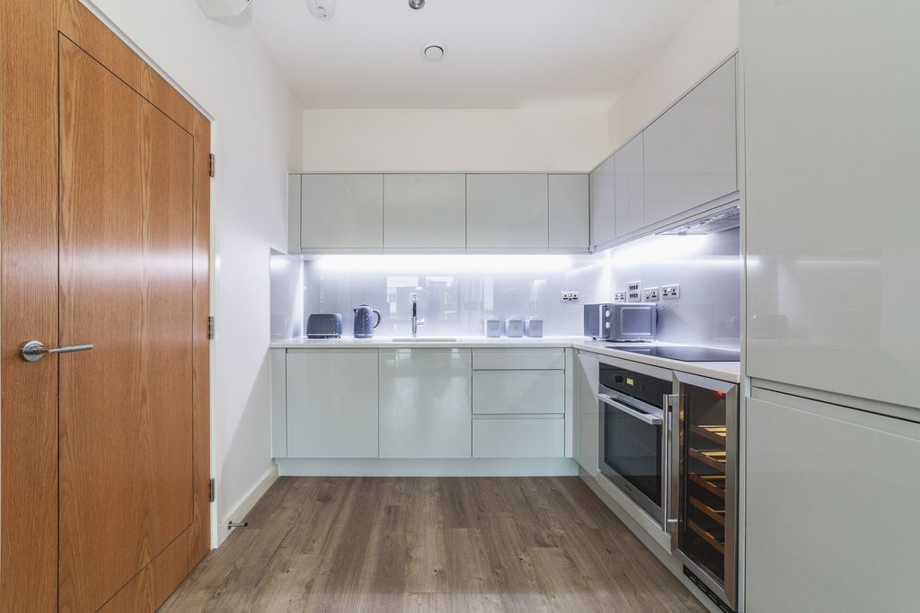 Property photo 2 of 26 Kitchen