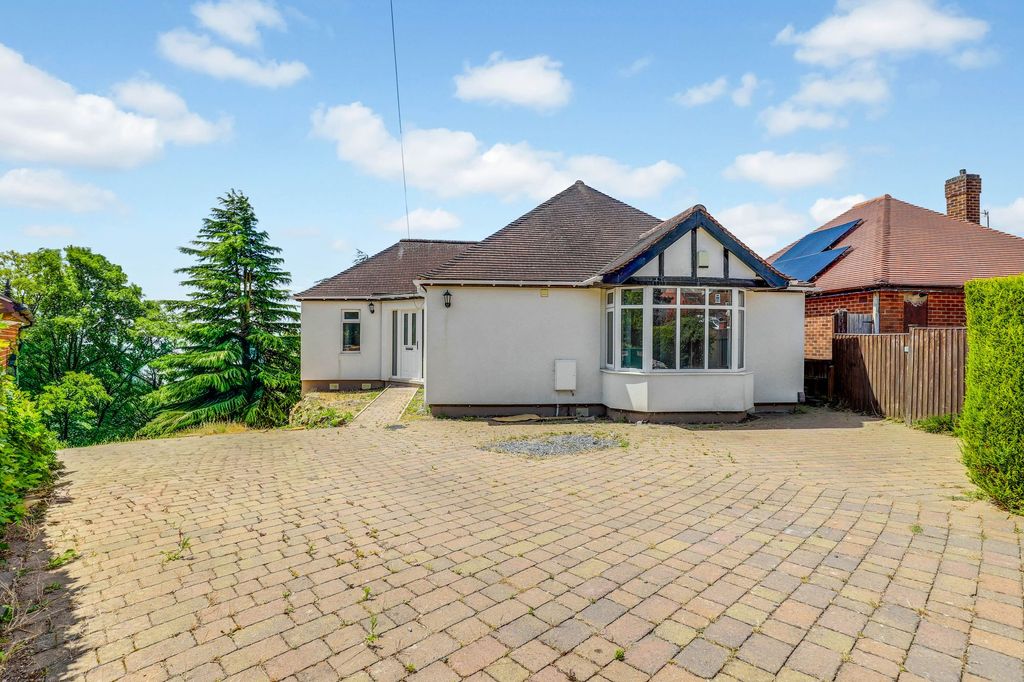 Property photo 1 of 24