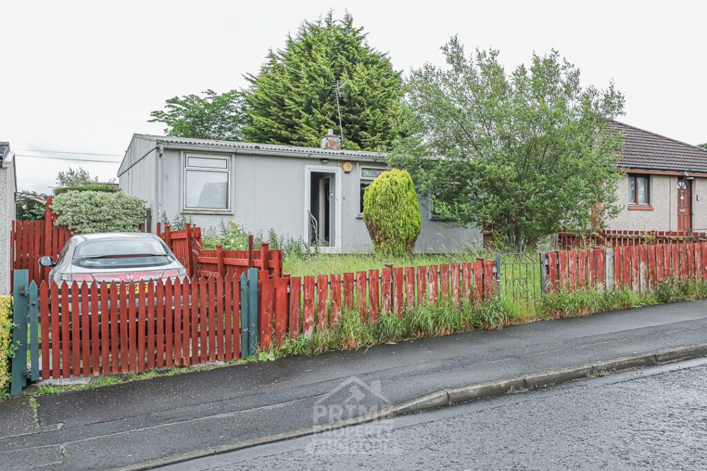 Property photo 1 of 12