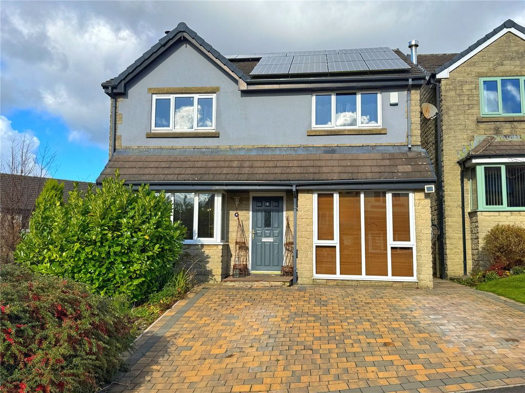 Property photo 1 of 28 Picture No. 12