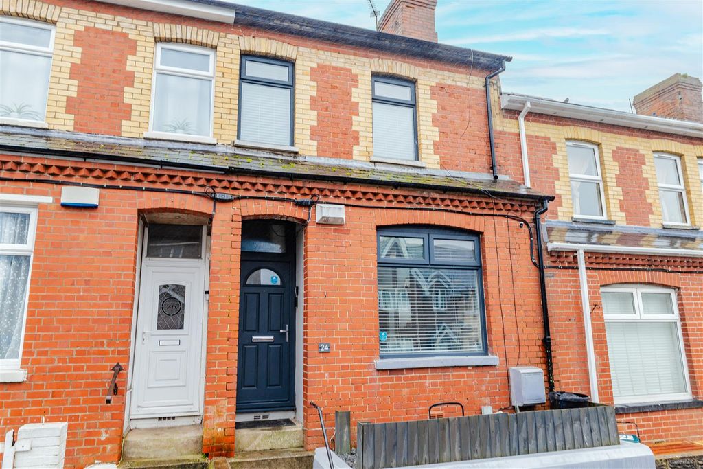 Property photo 1 of 24 P1411541.Jpg