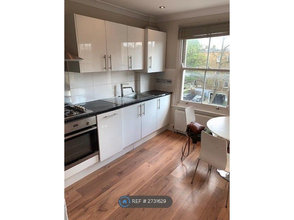 Property photo 1 of 8 Kitchen