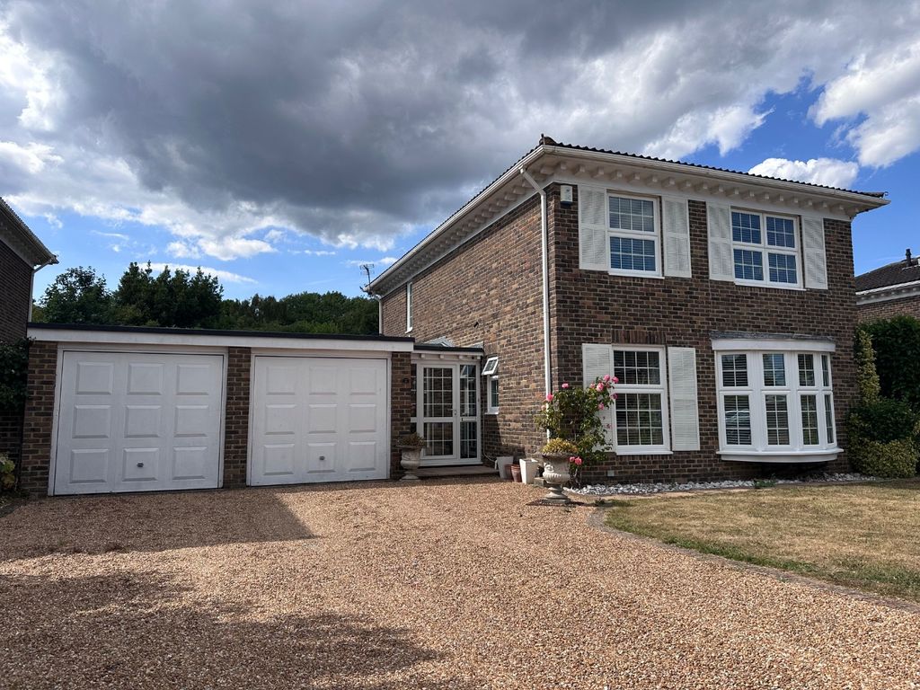Property photo 1 of 25 4354270