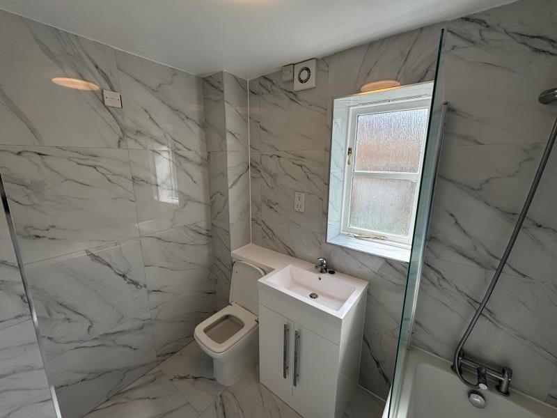 Property photo 2 of 3