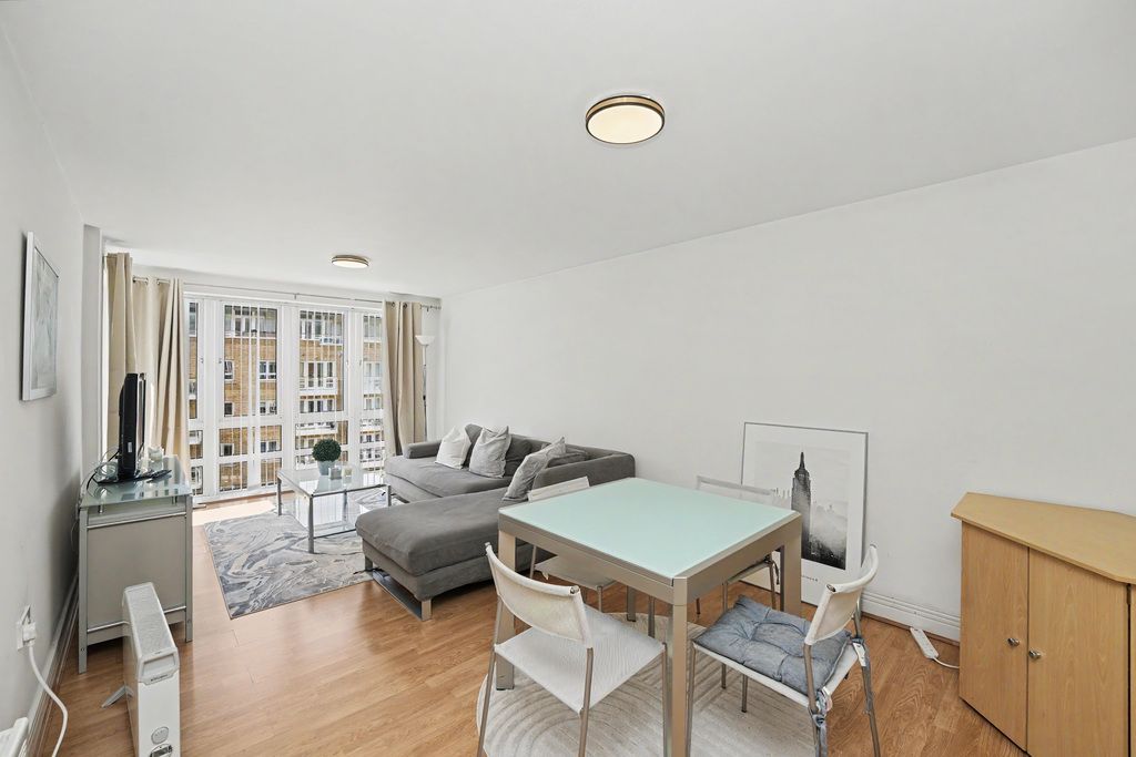Property photo 3 of 18