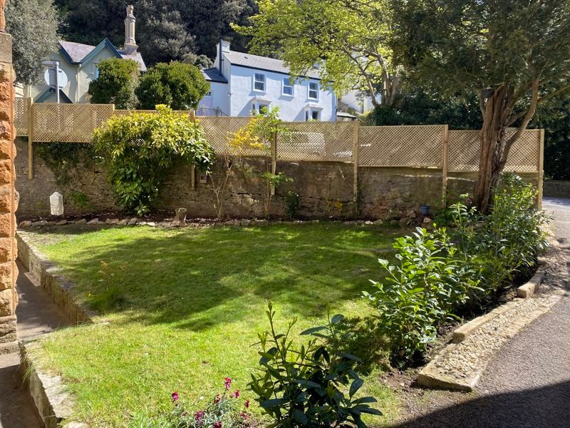 Property photo 3 of 15 Garden