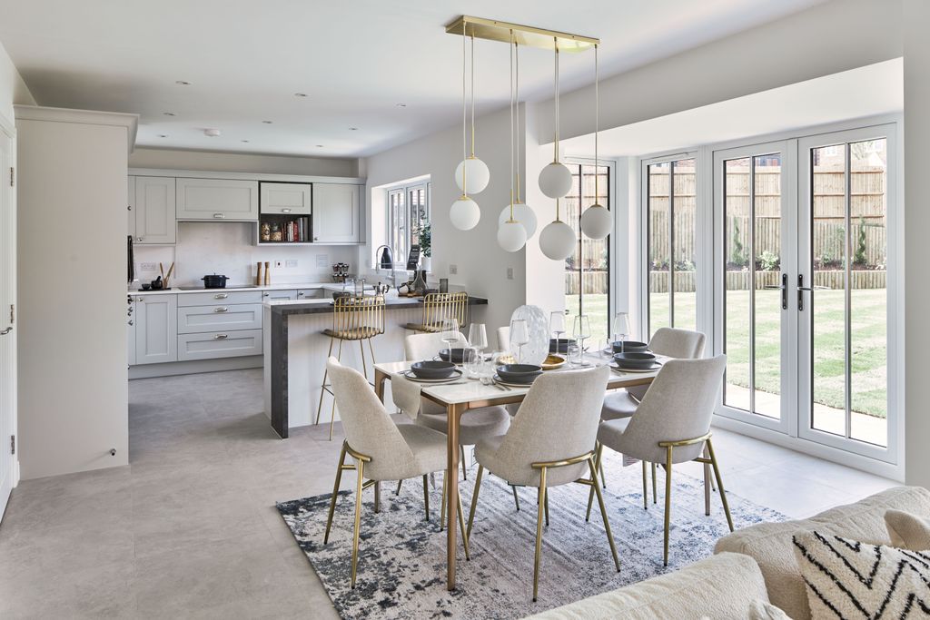 Property photo 2 of 17 Previous Showhome