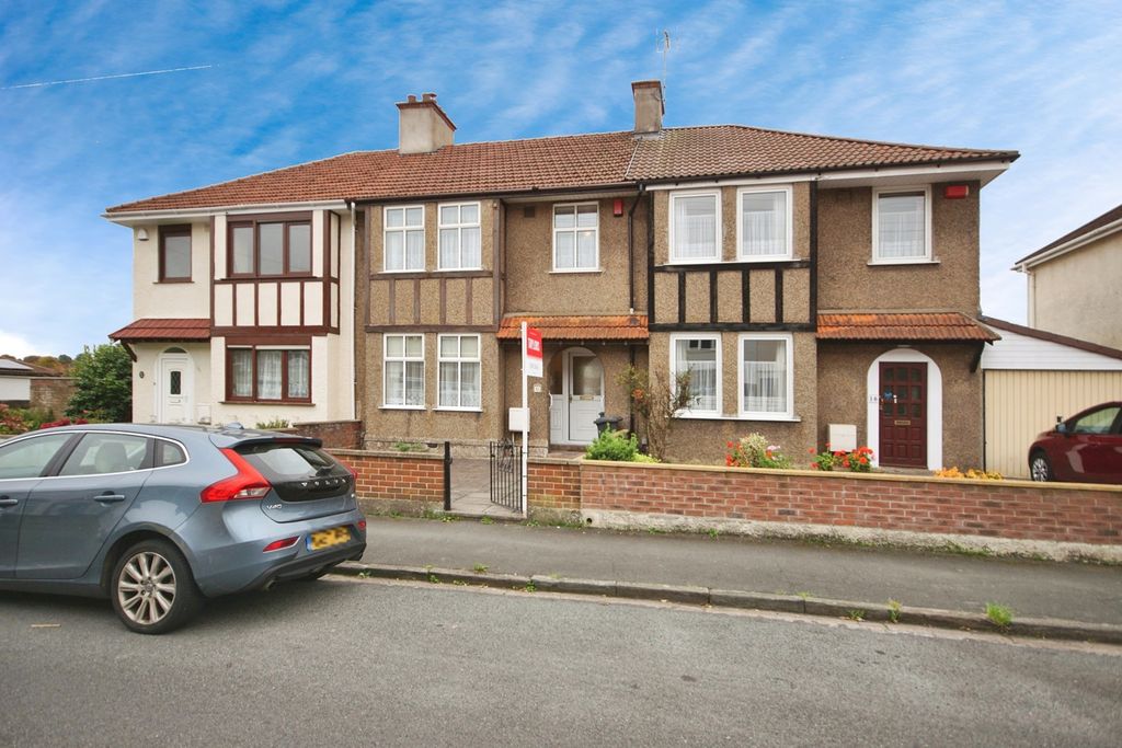 Property photo 1 of 17 Photo