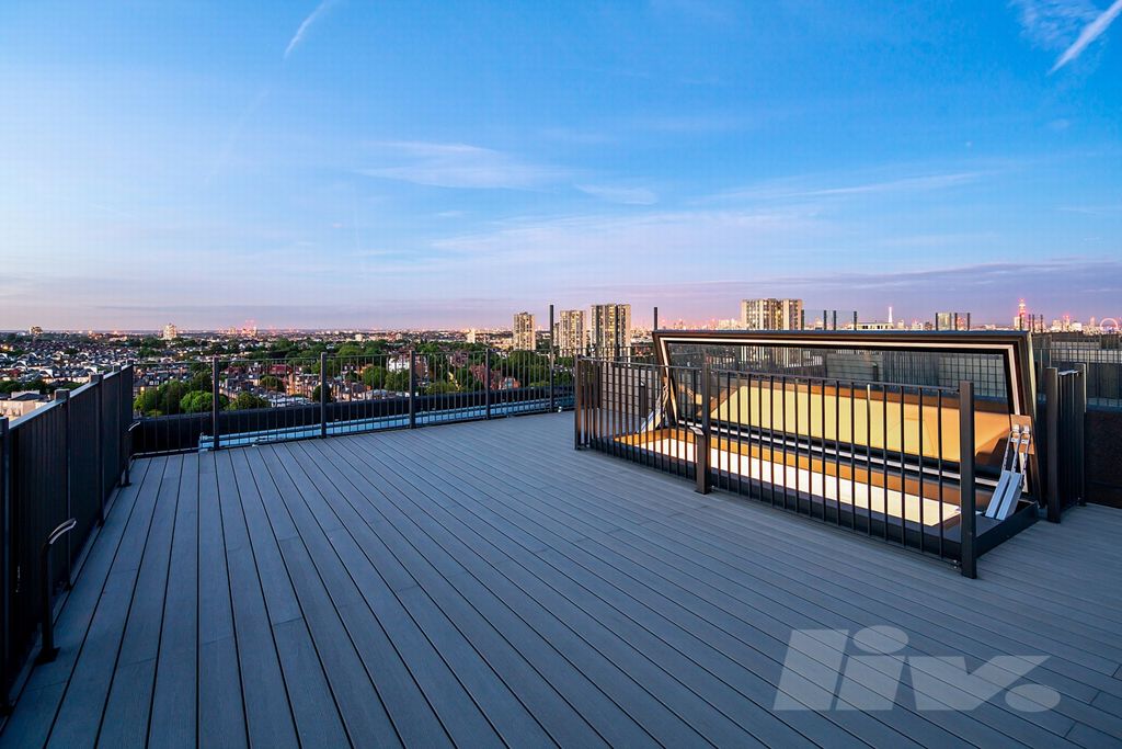 Property photo 2 of 33 Photo 31