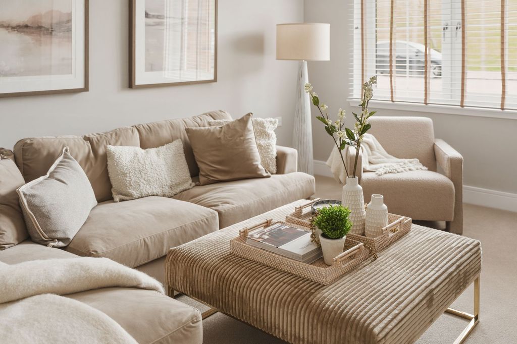 Property photo 2 of 16