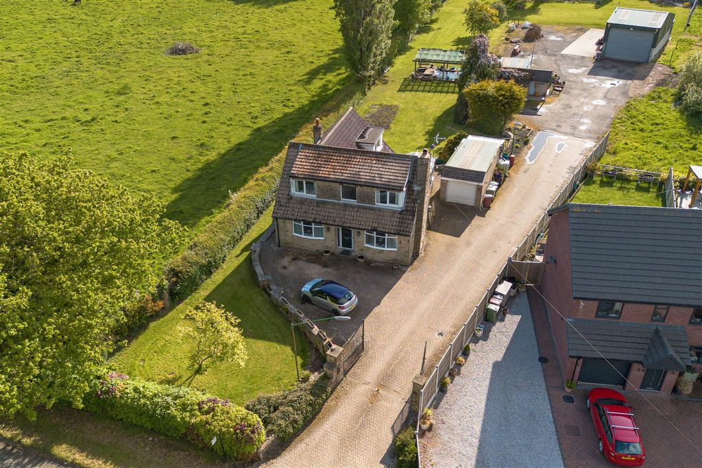 Property photo 1 of 26 205 Chesterfield Road - Drone Front.Jpg